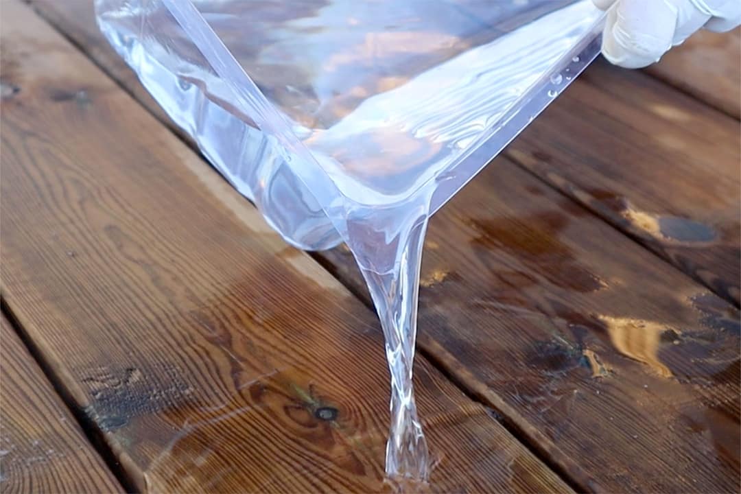 NOVECENTO Éclaircissant Nettoyant Bois 1L – élimine Les Taches Sans Blanchir