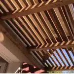 Pergola bois à Hossegor (40) réalisée avec un kit Cover Green - vue 1