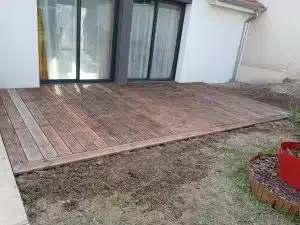 Terrasse en bois à Savigny-sur-Orge (91) réalisée avec un kit Cover Green