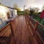 Terrasse bois à Mornay-Berry (18) réalisée avec un kit Cover Green - vue 3