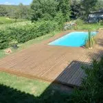 Terrasse bois à Pourrières (83) réalisée avec un kit Cover Green - vue 2