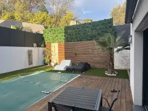 Clôture bois à Fréjus (83), réalisation Cover Green en kit
